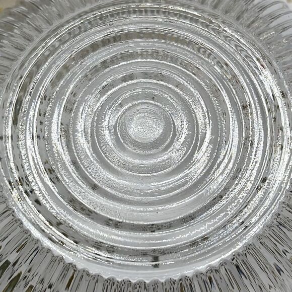 Farmhouse Clear Glass Candy Dish Bowl Side Handles 2 Earth Tone Spools of Thread - Picture 8 of 10